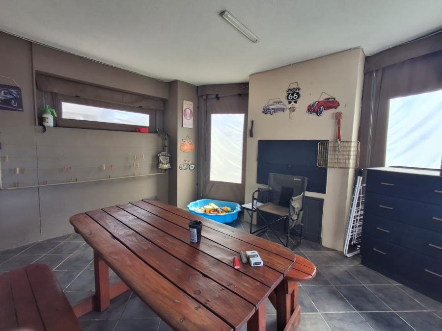 2 Bedroom Property for Sale in Van Dyk Park Gauteng
