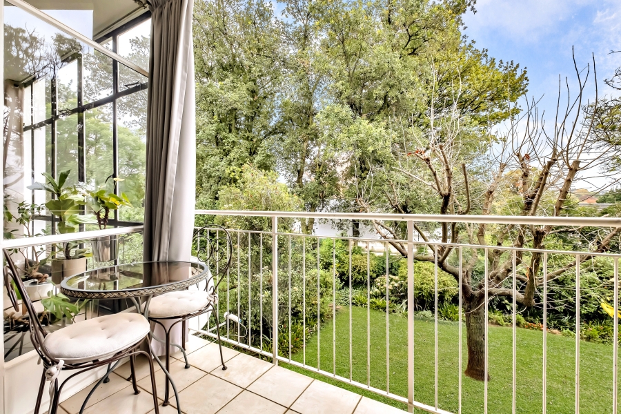 2 Bedroom Property for Sale in Atholl Gauteng
