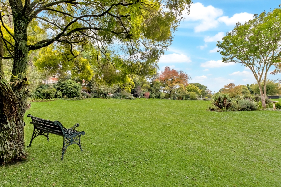 2 Bedroom Property for Sale in Illovo Gauteng