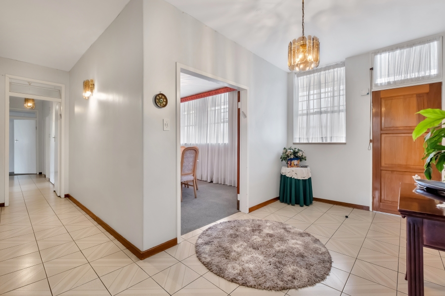 2 Bedroom Property for Sale in Illovo Gauteng