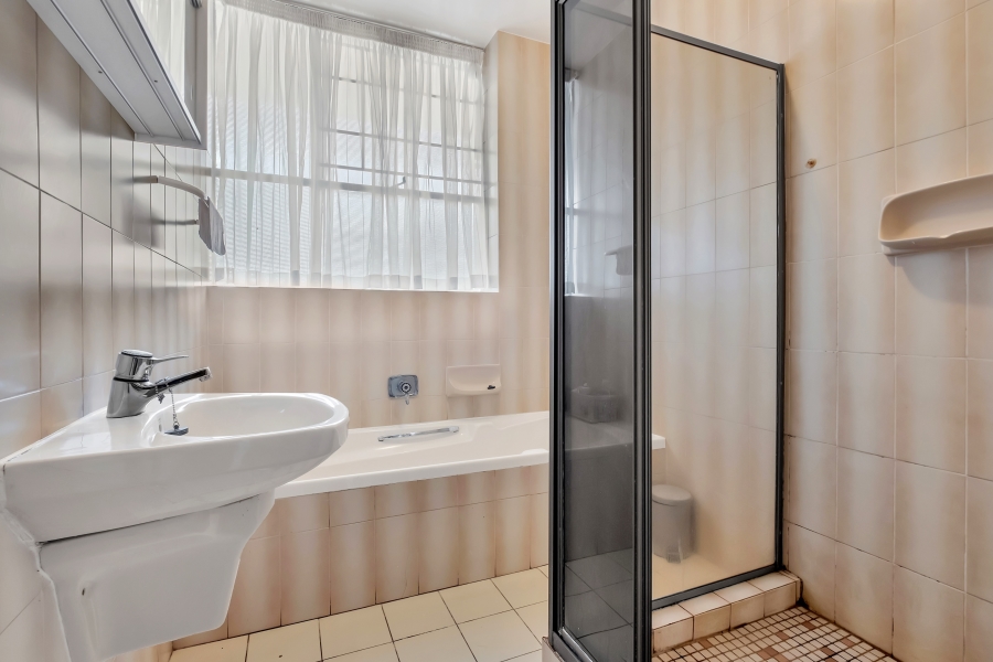 2 Bedroom Property for Sale in Illovo Gauteng