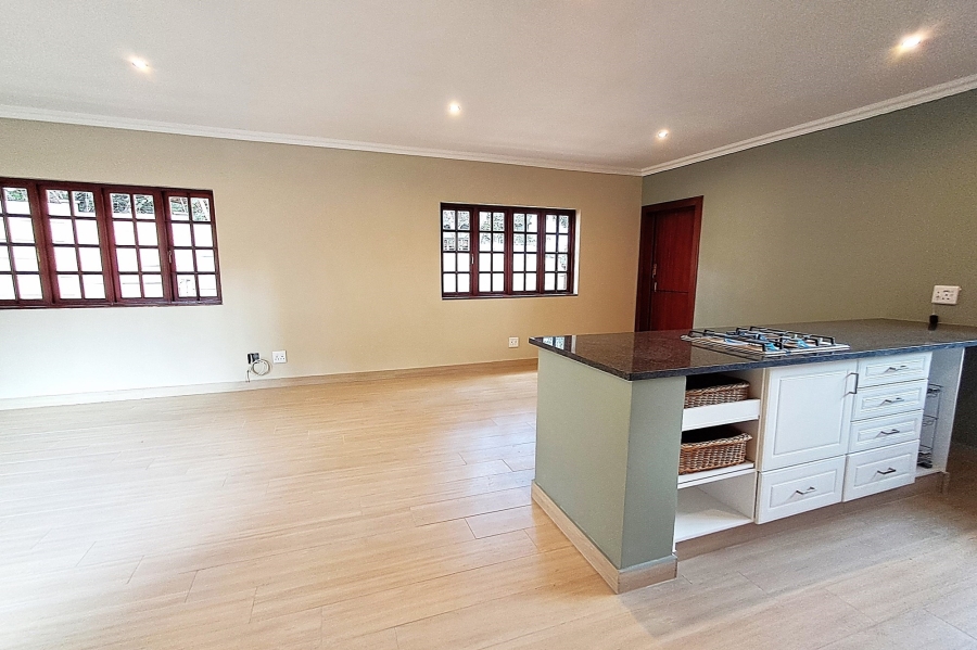 To Let 2 Bedroom Property for Rent in Douglasdale Gauteng