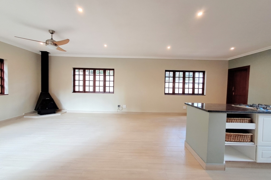 To Let 2 Bedroom Property for Rent in Douglasdale Gauteng