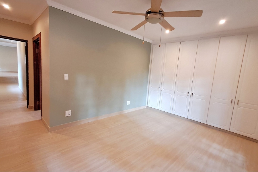 To Let 2 Bedroom Property for Rent in Douglasdale Gauteng