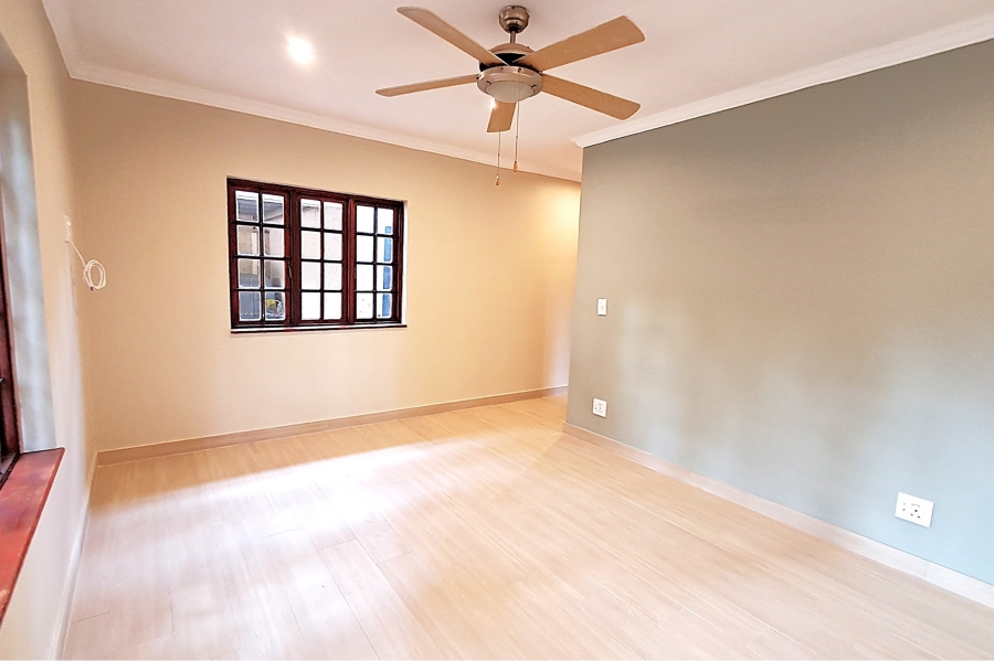 To Let 2 Bedroom Property for Rent in Douglasdale Gauteng