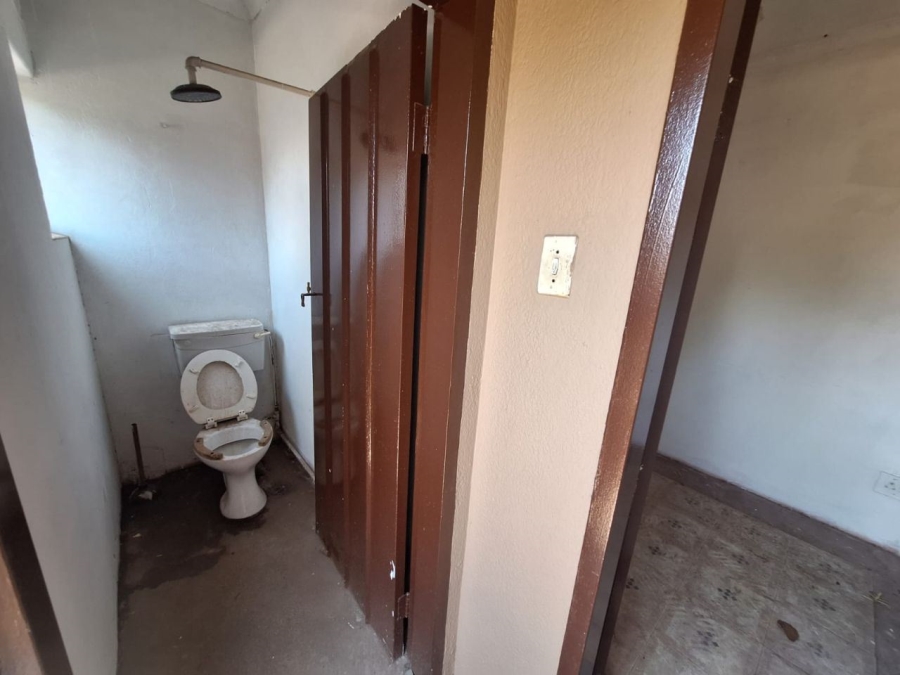 4 Bedroom Property for Sale in Glen Marais Gauteng