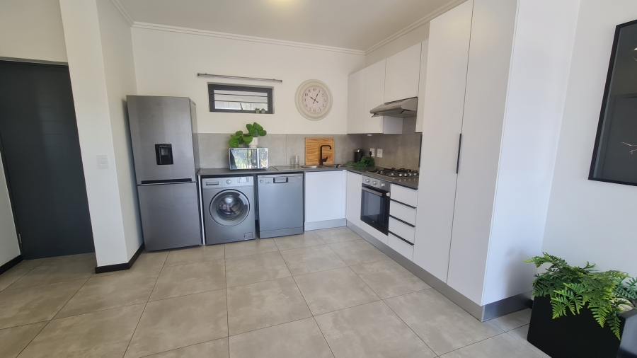 1 Bedroom Property for Sale in Broadacres Gauteng