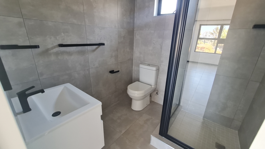 1 Bedroom Property for Sale in Broadacres Gauteng