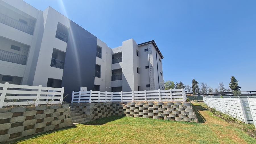 1 Bedroom Property for Sale in Broadacres Gauteng