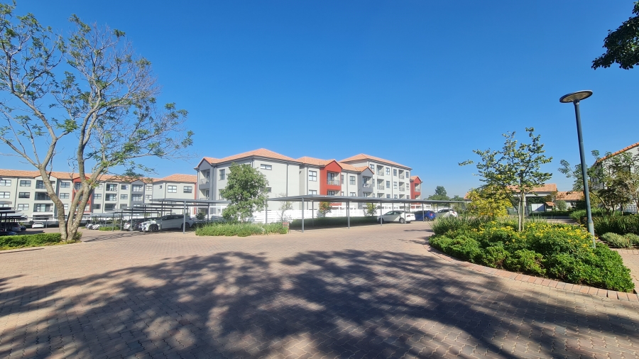 1 Bedroom Property for Sale in Broadacres Gauteng