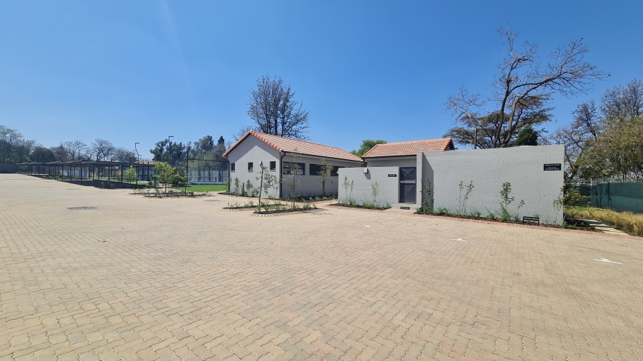 1 Bedroom Property for Sale in Broadacres Gauteng