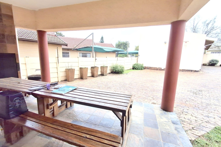4 Bedroom Property for Sale in Highway Gardens Gauteng