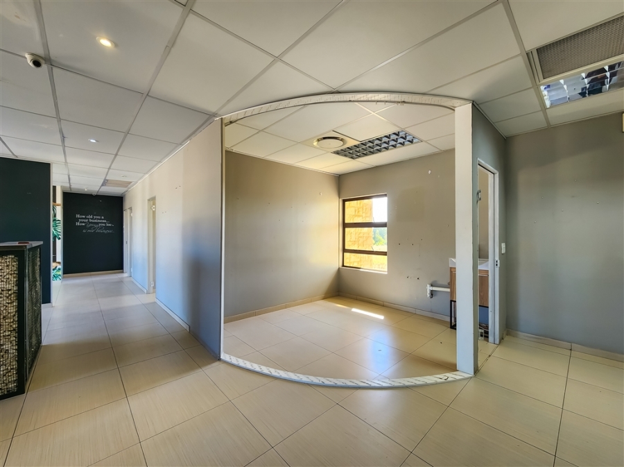 To Let commercial Property for Rent in Ruimsig Gauteng