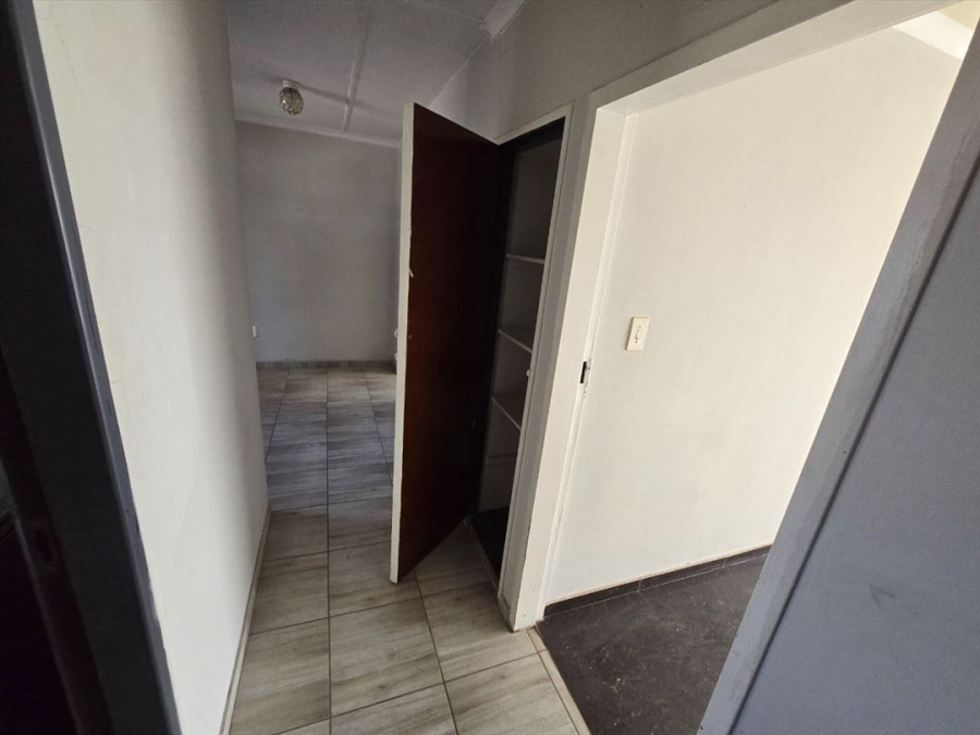 2 Bedroom Property for Sale in Kempton Park Central Gauteng