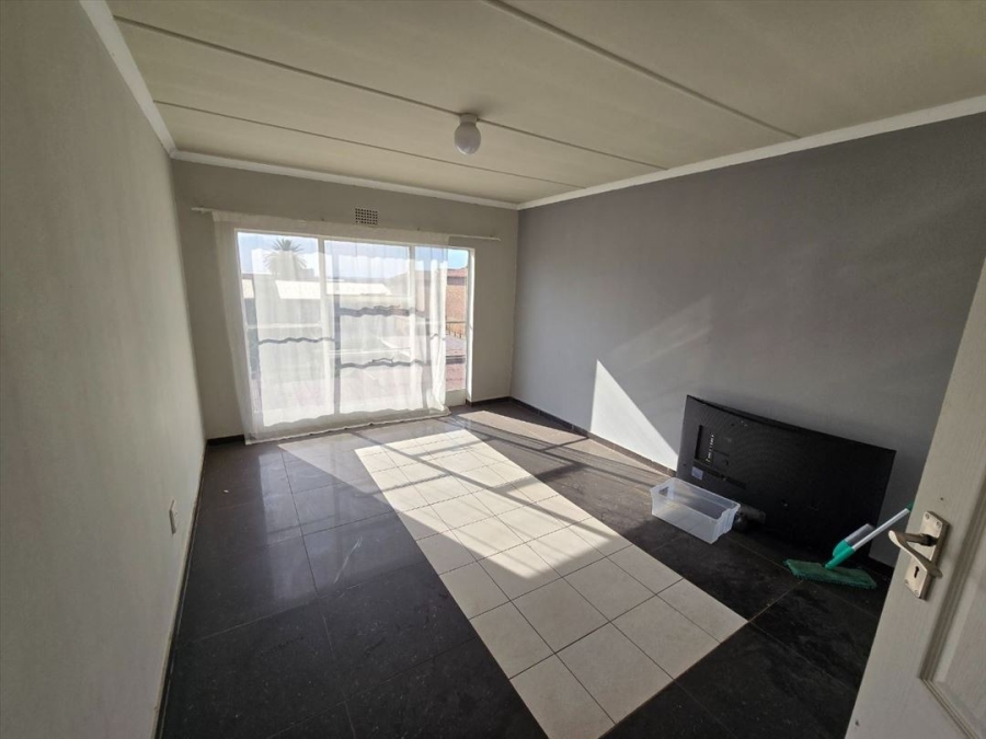 2 Bedroom Property for Sale in Kempton Park Central Gauteng