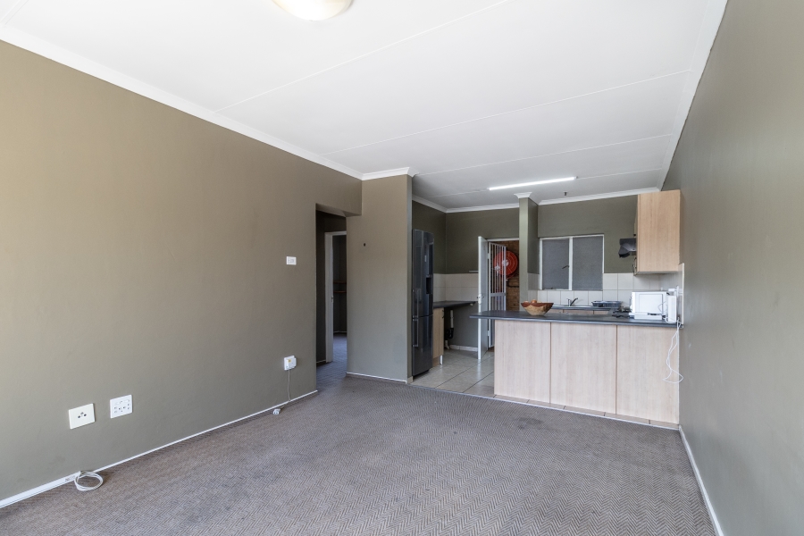 2 Bedroom Property for Sale in Birchleigh Gauteng
