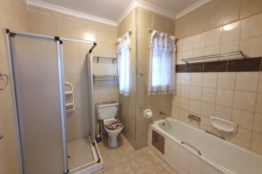 1 Bedroom Property for Sale in Sunair Park Gauteng