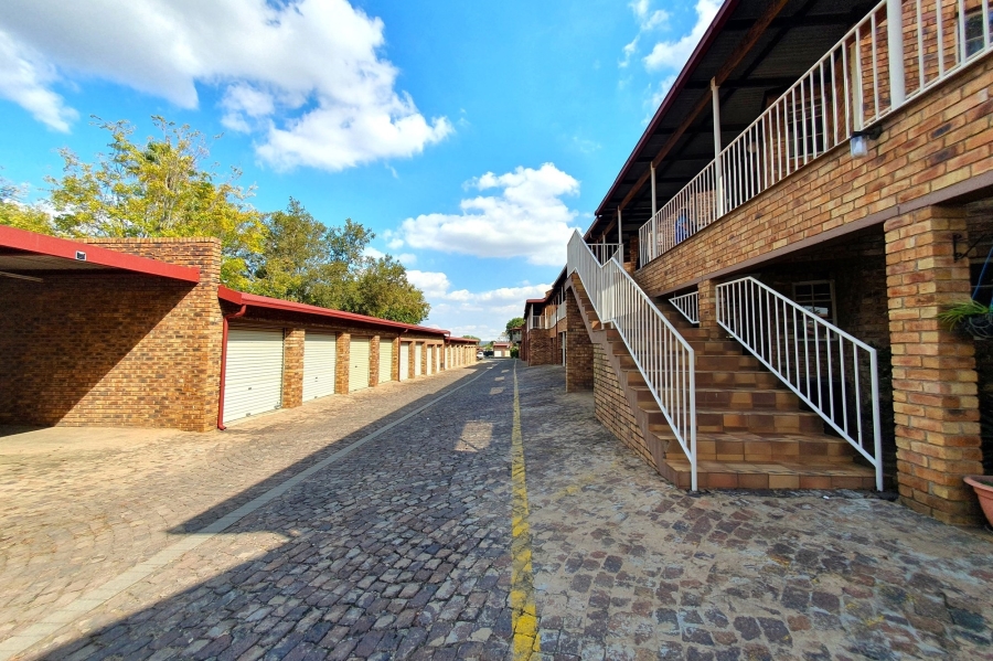 1 Bedroom Property for Sale in Sunair Park Gauteng
