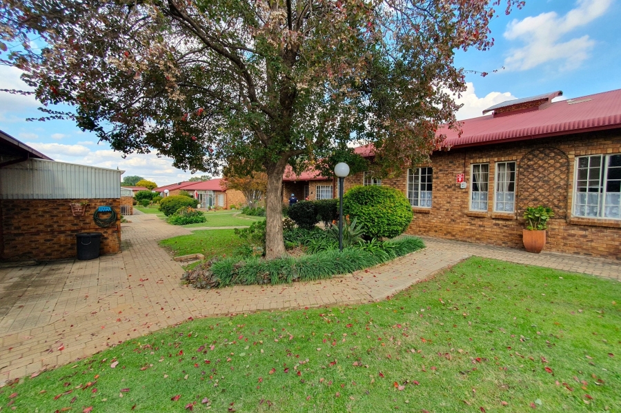 1 Bedroom Property for Sale in Sunair Park Gauteng