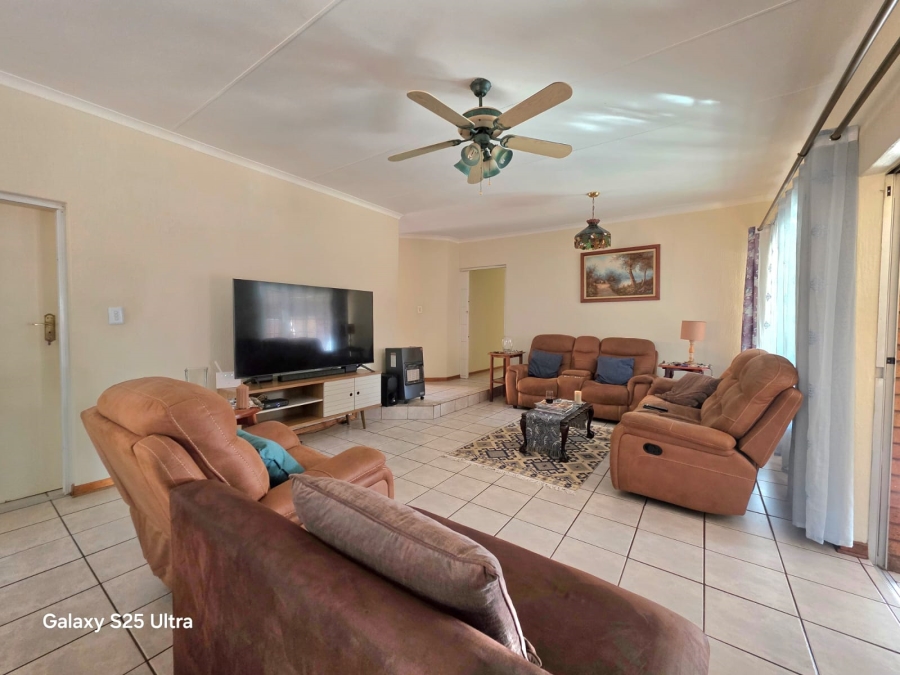 3 Bedroom Property for Sale in Ninapark Gauteng