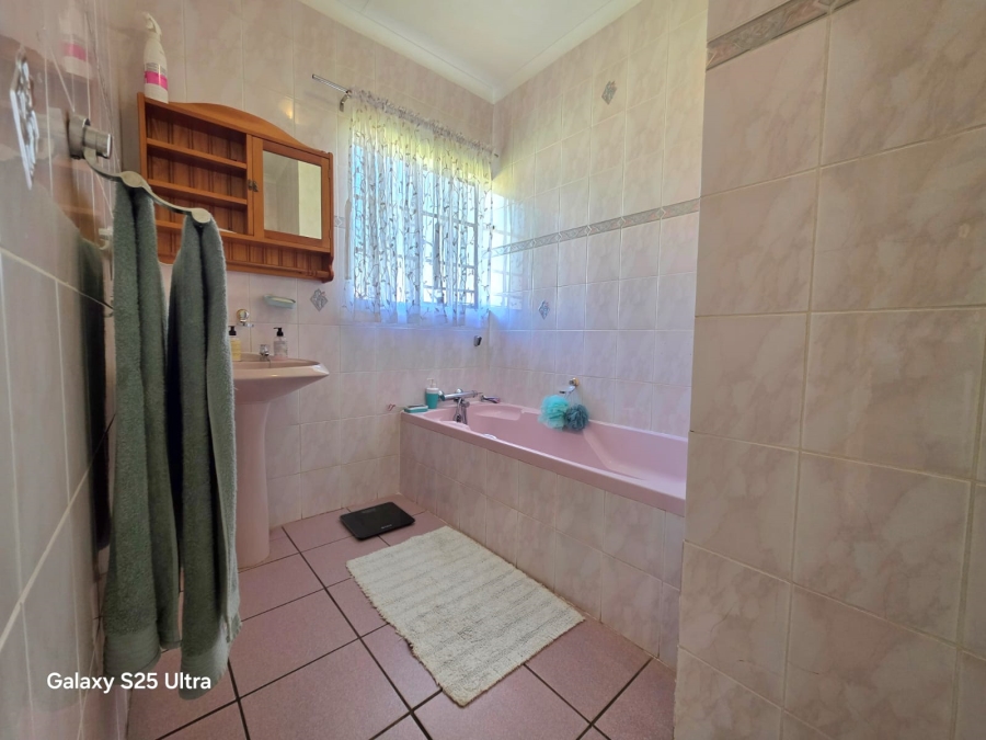 3 Bedroom Property for Sale in Ninapark Gauteng