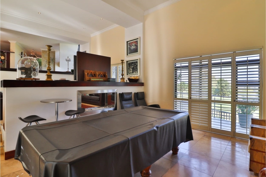 5 Bedroom Property for Sale in Waterkloof Ridge Gauteng