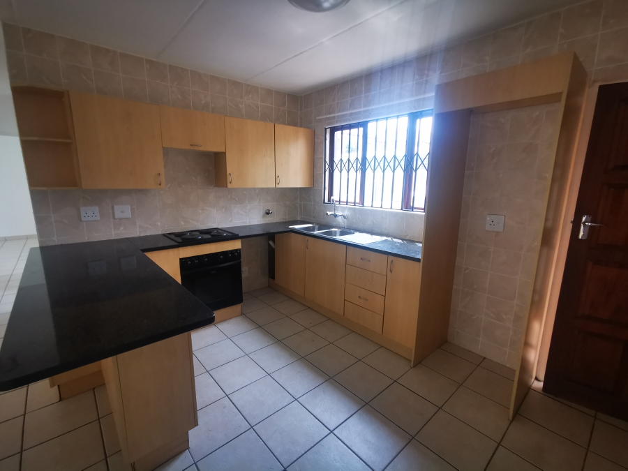 2 Bedroom Property for Sale in Helderwyk Gauteng