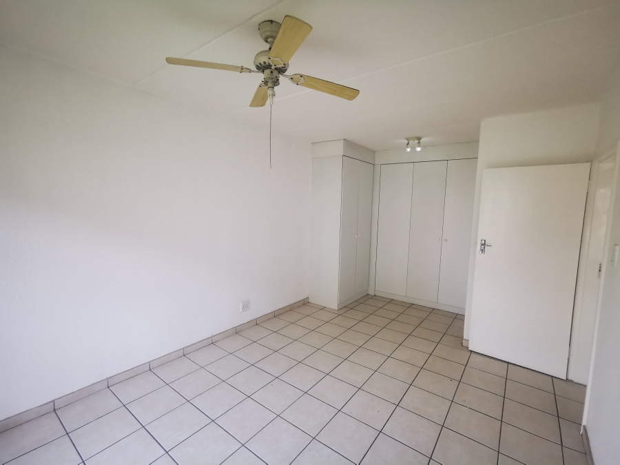 2 Bedroom Property for Sale in Helderwyk Gauteng