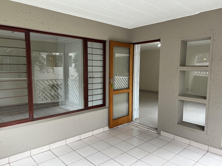 To Let 2 Bedroom Property for Rent in Craighall Park Gauteng