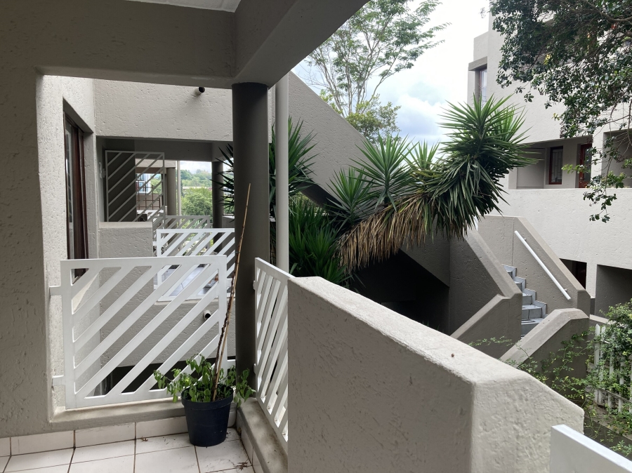To Let 2 Bedroom Property for Rent in Craighall Park Gauteng