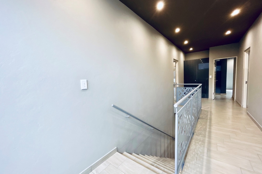 3 Bedroom Property for Sale in Bryanston Gauteng