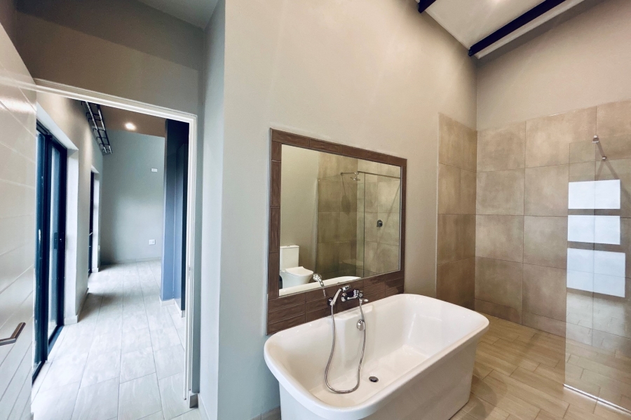 3 Bedroom Property for Sale in Bryanston Gauteng