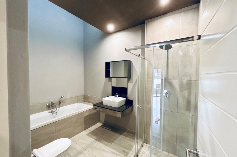 3 Bedroom Property for Sale in Bryanston Gauteng