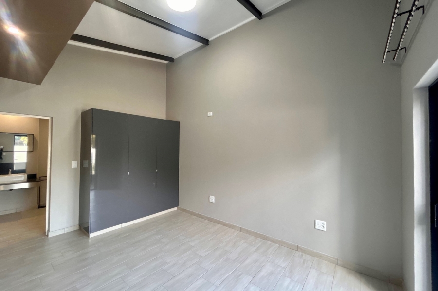 3 Bedroom Property for Sale in Bryanston Gauteng