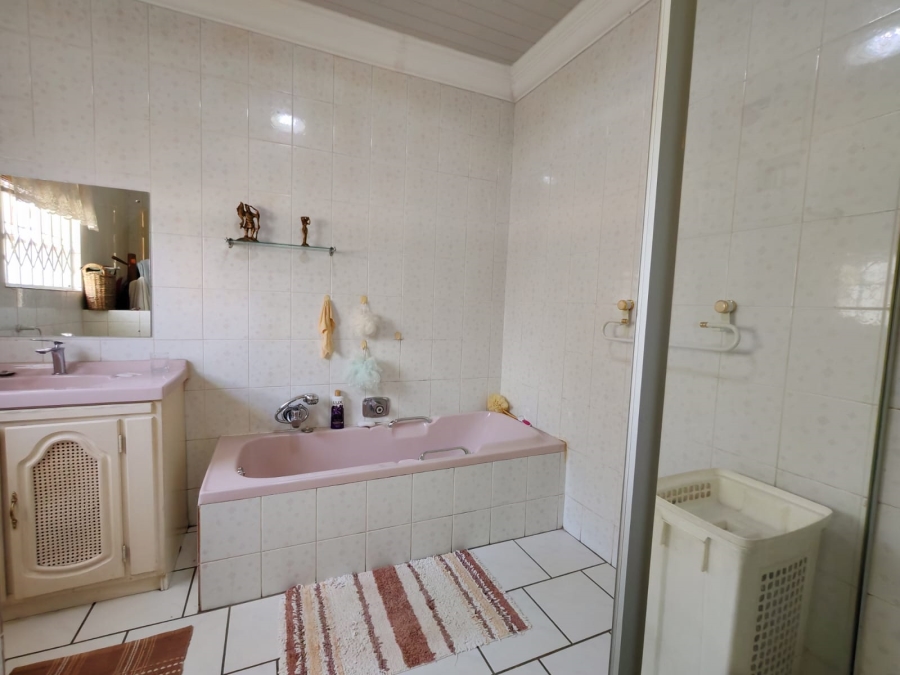 3 Bedroom Property for Sale in Arcon Park Gauteng
