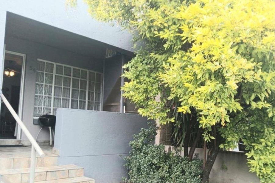 2 Bedroom Property for Sale in Eden Glen Gauteng