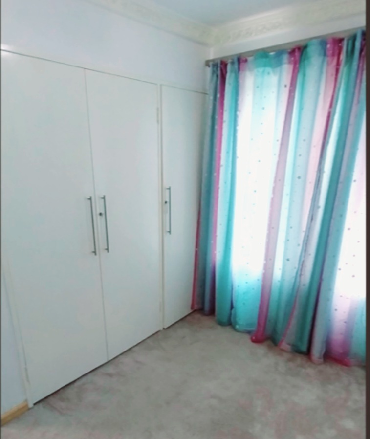 To Let 2 Bedroom Property for Rent in Benmore Gardens Gauteng