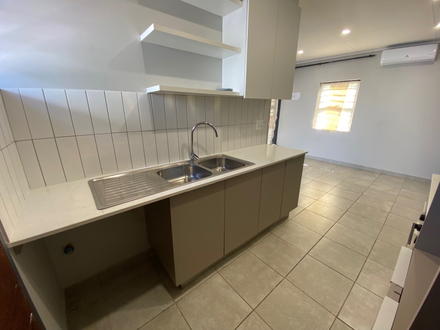 3 Bedroom Property for Sale in Lotus Gardens Gauteng