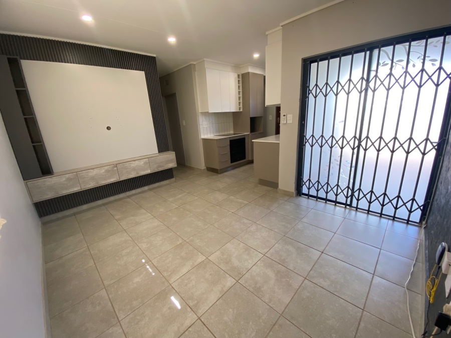3 Bedroom Property for Sale in Lotus Gardens Gauteng