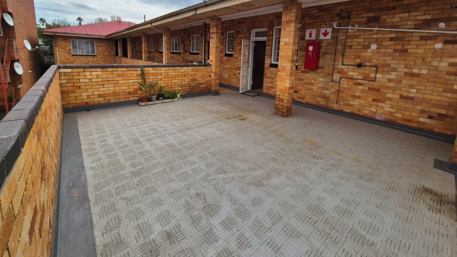 1 Bedroom Property for Sale in Primrose Gauteng