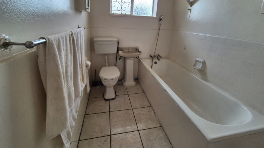 1 Bedroom Property for Sale in Primrose Gauteng