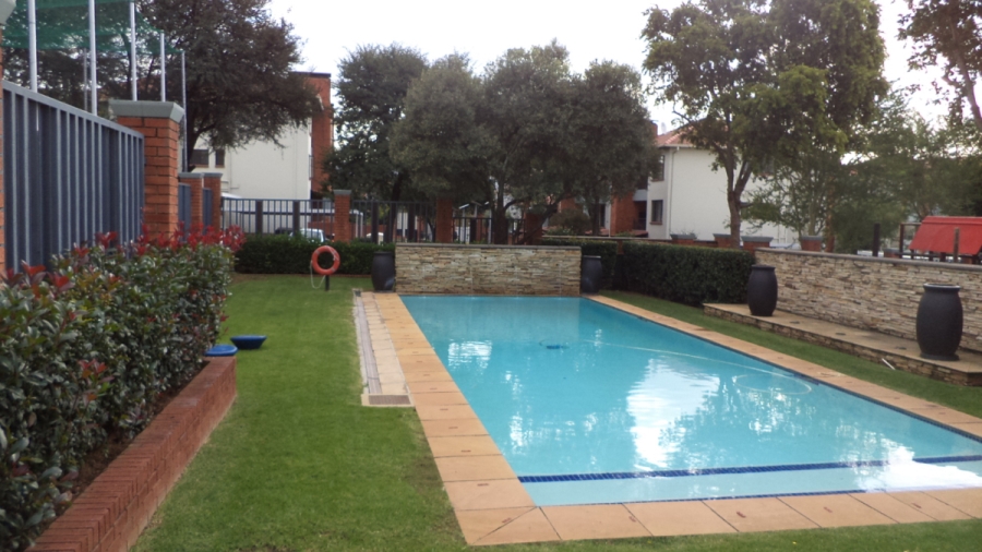 2 Bedroom Property for Sale in Greenstone Hill Gauteng