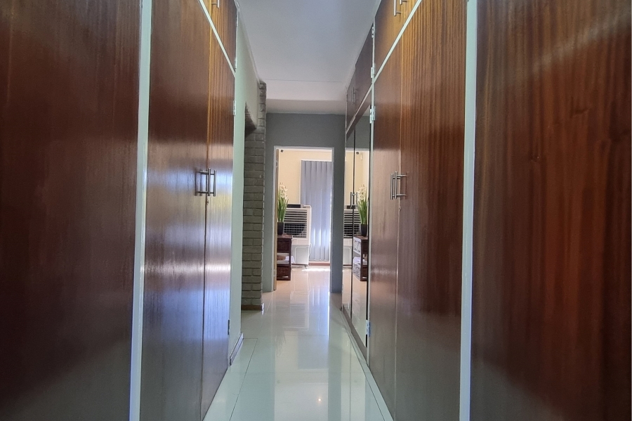 3 Bedroom Property for Sale in Moreleta Park Gauteng