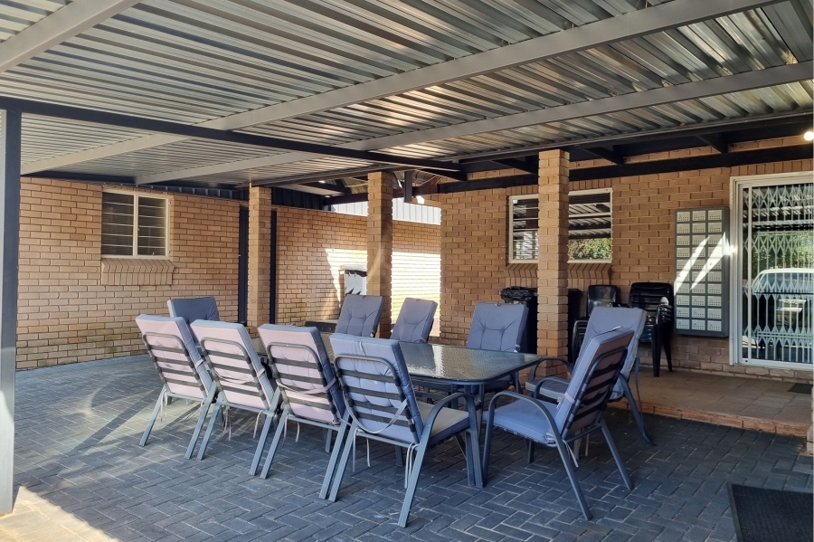 3 Bedroom Property for Sale in Moreleta Park Gauteng
