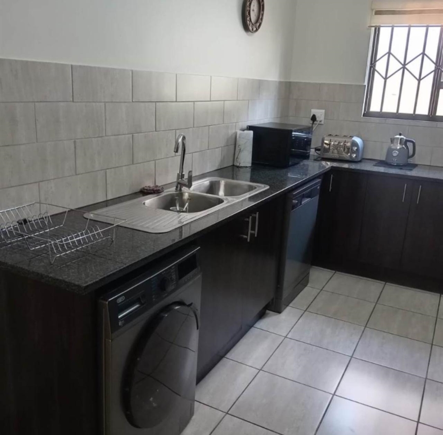 4 Bedroom Property for Sale in Noordwyk Gauteng