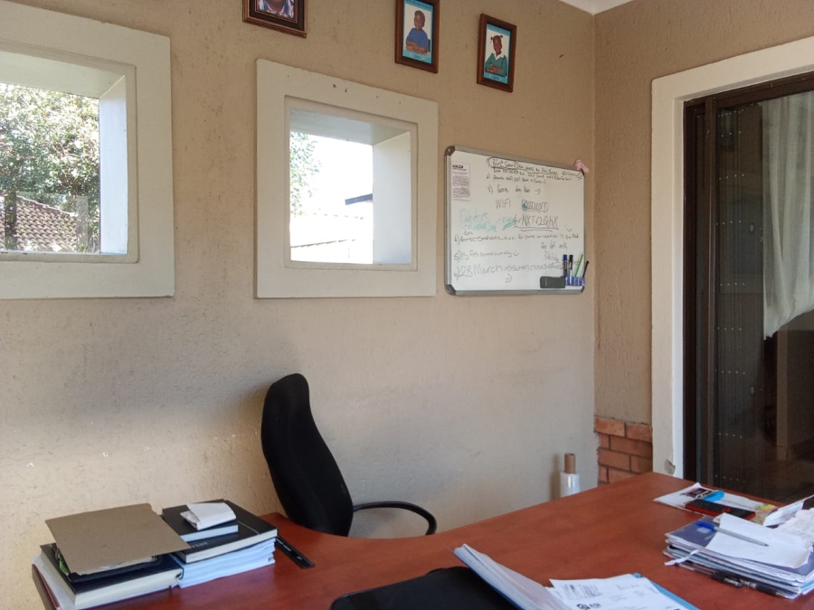 4 Bedroom Property for Sale in Noordwyk Gauteng