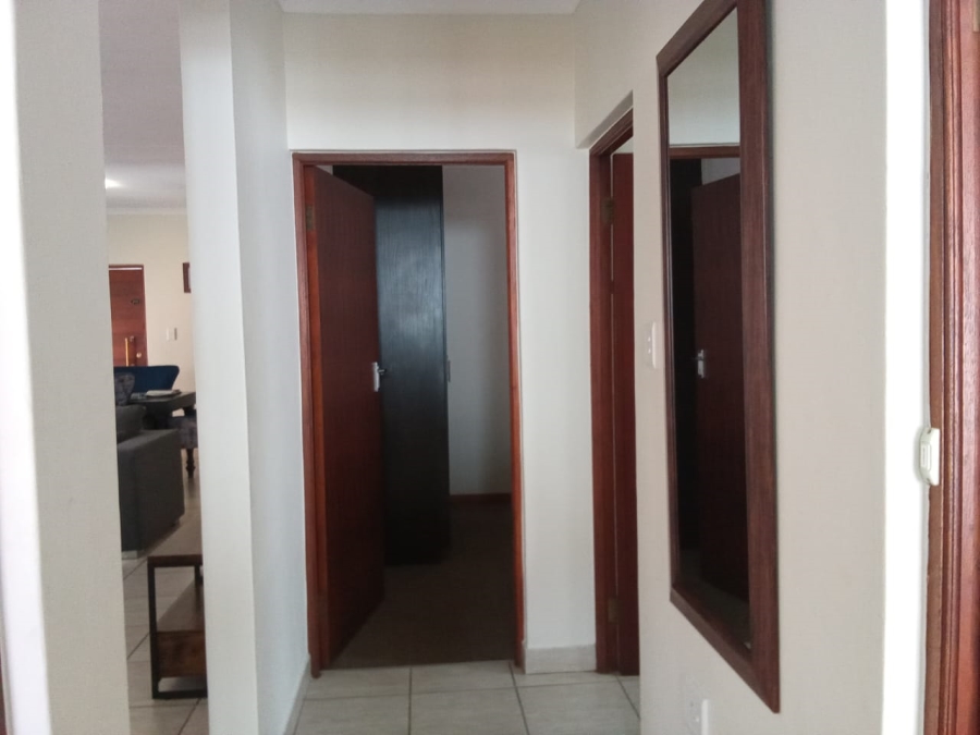 4 Bedroom Property for Sale in Noordwyk Gauteng