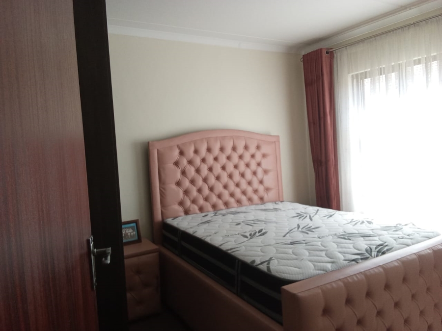 4 Bedroom Property for Sale in Noordwyk Gauteng