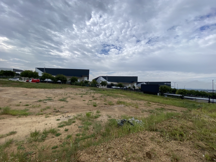 To Let commercial Property for Rent in Waterfall Gauteng