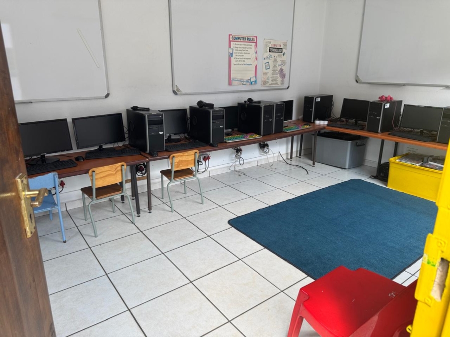 Commercial Property for Sale in Hurlyvale Gauteng